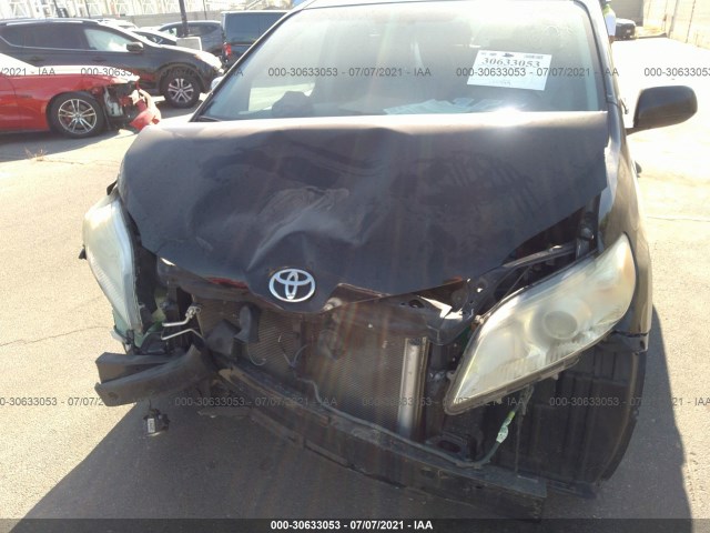 Photo 5 VIN: 5TDYK3DC3BS067100 - TOYOTA SIENNA 