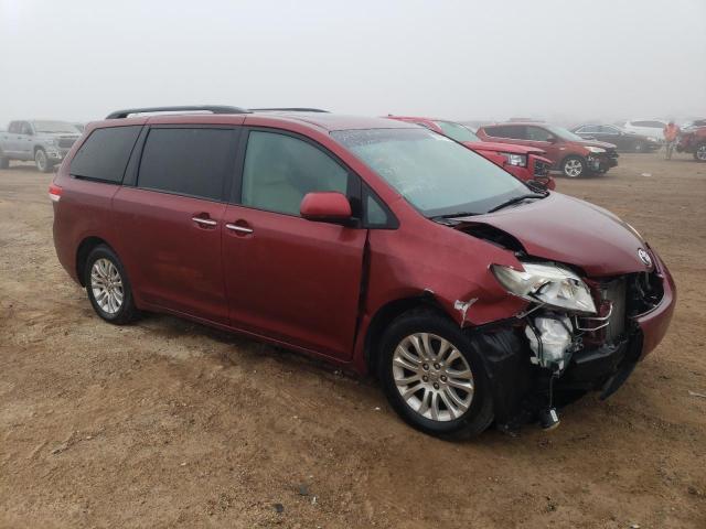 Photo 3 VIN: 5TDYK3DC3BS077478 - TOYOTA SIENNA XLE 