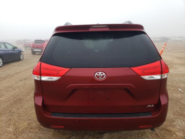 Photo 5 VIN: 5TDYK3DC3BS077478 - TOYOTA SIENNA XLE 