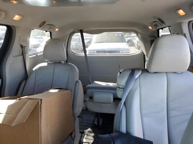 Photo 9 VIN: 5TDYK3DC3BS099884 - TOYOTA SIENNA XLE 