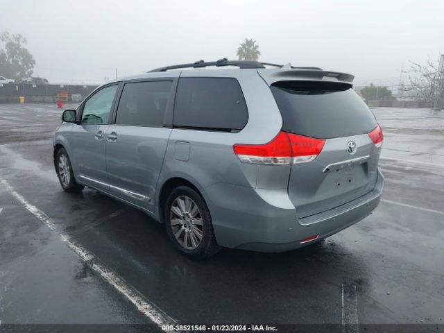 Photo 2 VIN: 5TDYK3DC3BS102203 - TOYOTA SIENNA 