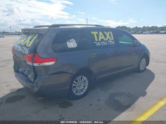 Photo 3 VIN: 5TDYK3DC3BS128137 - TOYOTA SIENNA 