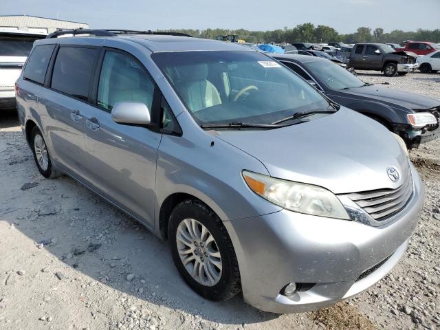 Photo 3 VIN: 5TDYK3DC3BS136951 - TOYOTA SIENNA 