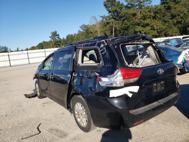 Photo 2 VIN: 5TDYK3DC3BS144709 - TOYOTA SIENNA XLE 