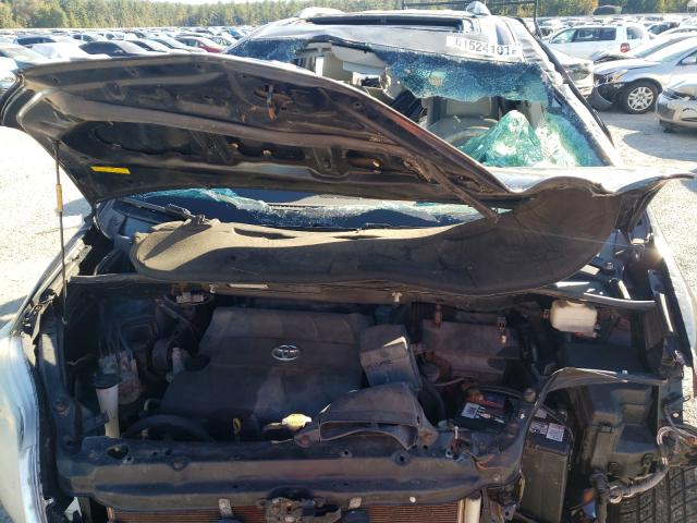 Photo 6 VIN: 5TDYK3DC3BS144709 - TOYOTA SIENNA XLE 