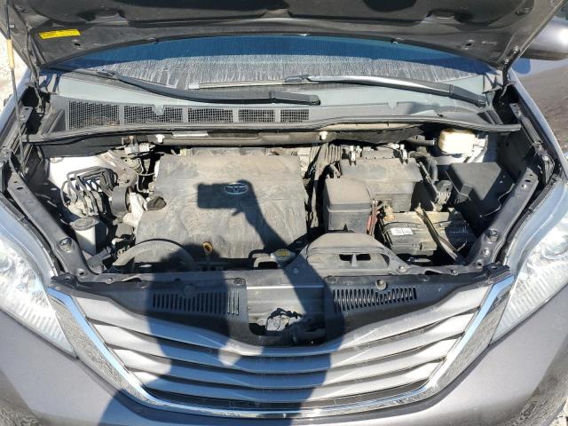 Photo 11 VIN: 5TDYK3DC3BS157363 - TOYOTA SIENNA XLE 