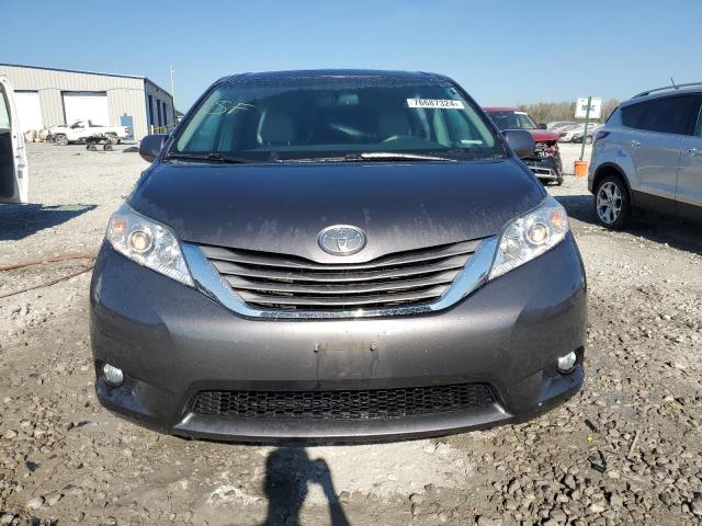 Photo 4 VIN: 5TDYK3DC3BS157363 - TOYOTA SIENNA XLE 