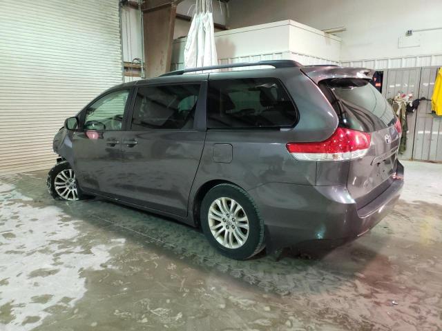 Photo 1 VIN: 5TDYK3DC3CS179011 - TOYOTA SIENNA XLE 