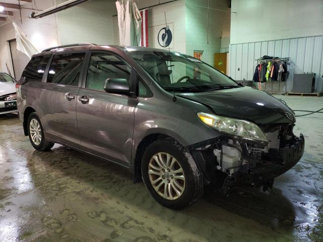 Photo 3 VIN: 5TDYK3DC3CS179011 - TOYOTA SIENNA XLE 