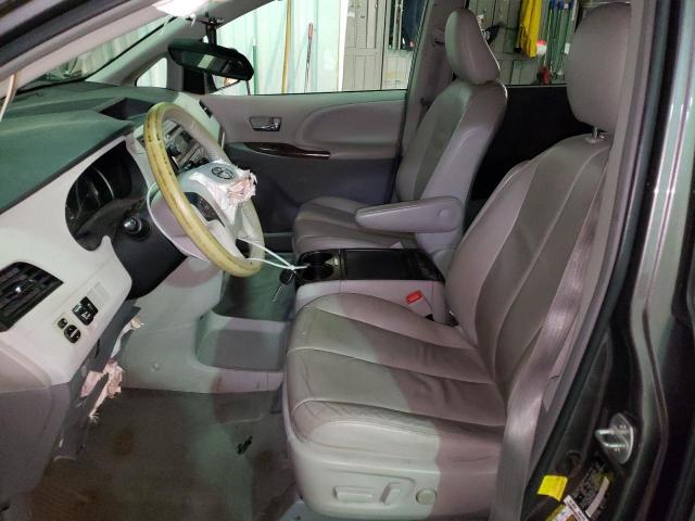 Photo 6 VIN: 5TDYK3DC3CS179011 - TOYOTA SIENNA XLE 