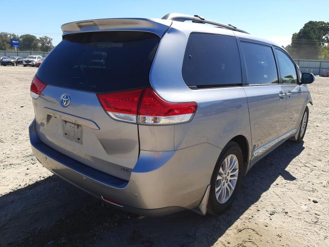 Photo 3 VIN: 5TDYK3DC3CS191109 - TOYOTA SIENNA XLE 