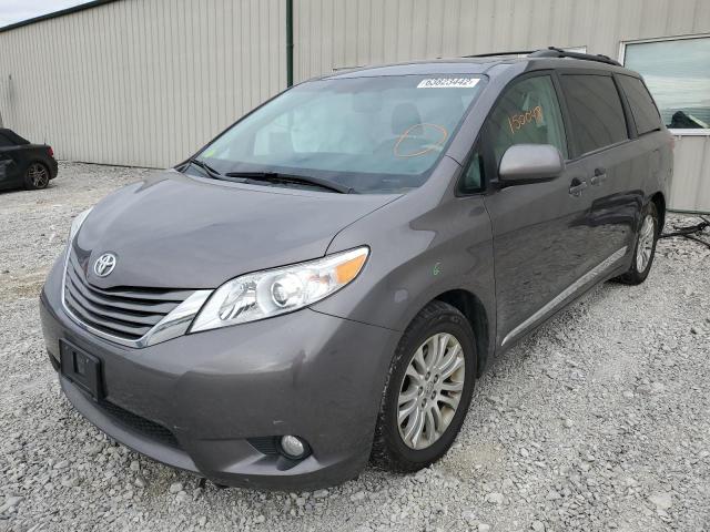 Photo 1 VIN: 5TDYK3DC3CS191286 - TOYOTA SIENNA XLE 