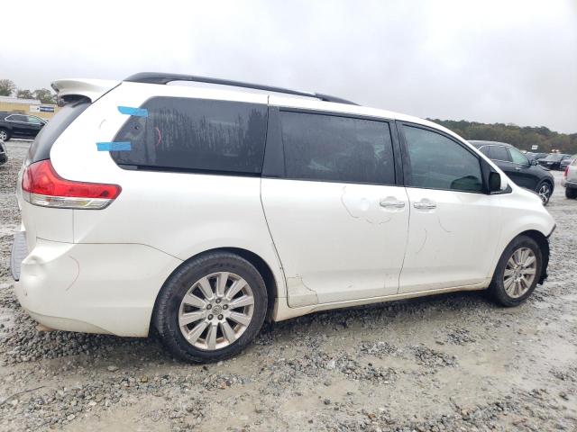 Photo 2 VIN: 5TDYK3DC3CS193992 - TOYOTA SIENNA XLE 