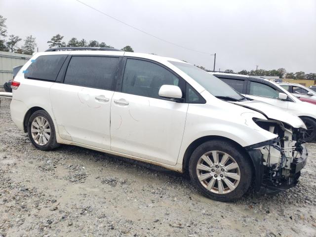 Photo 3 VIN: 5TDYK3DC3CS193992 - TOYOTA SIENNA XLE 