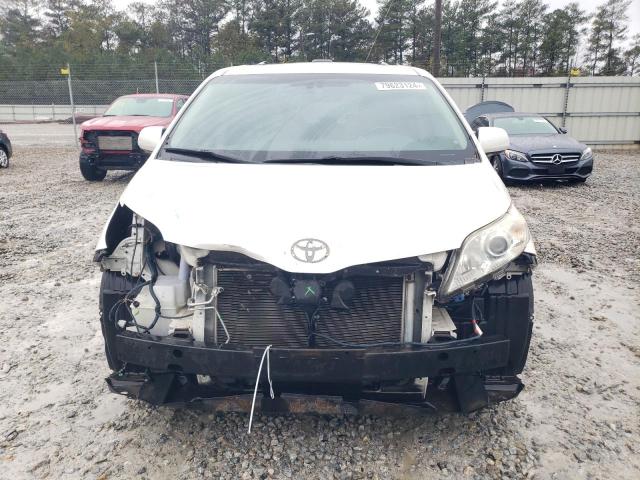 Photo 4 VIN: 5TDYK3DC3CS193992 - TOYOTA SIENNA XLE 