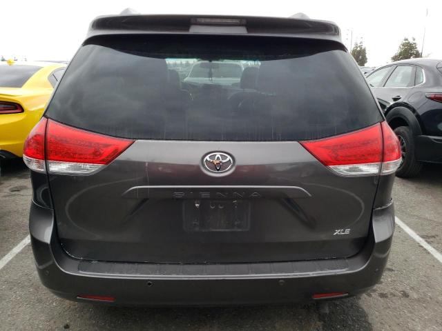 Photo 5 VIN: 5TDYK3DC3CS202481 - TOYOTA SIENNA XLE 