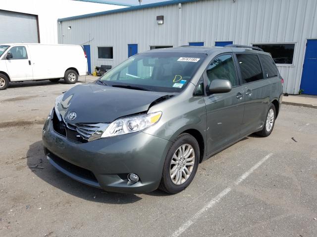 Photo 1 VIN: 5TDYK3DC3CS202576 - TOYOTA SIENNA XLE 