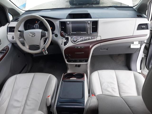 Photo 7 VIN: 5TDYK3DC3CS215537 - TOYOTA SIENNA XLE 