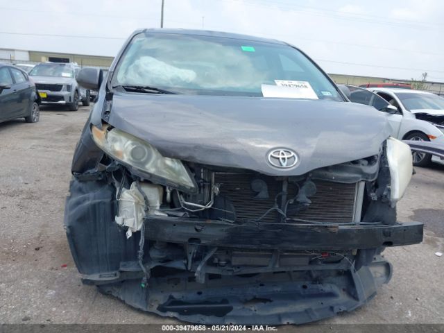 Photo 5 VIN: 5TDYK3DC3CS217417 - TOYOTA SIENNA 