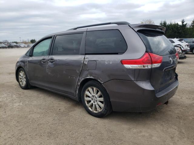 Photo 1 VIN: 5TDYK3DC3CS221628 - TOYOTA SIENNA XLE 