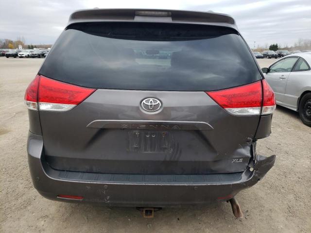 Photo 5 VIN: 5TDYK3DC3CS221628 - TOYOTA SIENNA XLE 