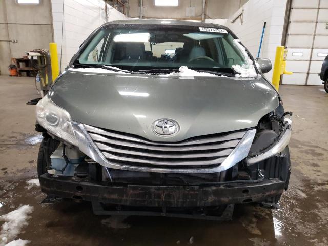 Photo 4 VIN: 5TDYK3DC3CS235030 - TOYOTA SIENNA XLE 