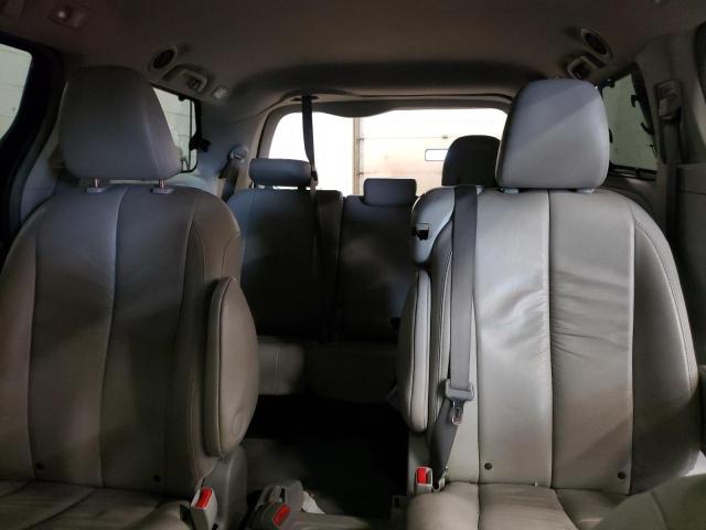 Photo 9 VIN: 5TDYK3DC3CS235030 - TOYOTA SIENNA XLE 