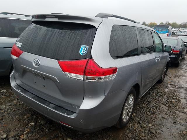 Photo 3 VIN: 5TDYK3DC3CS243760 - TOYOTA SIENNA XLE 