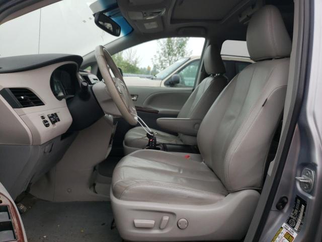 Photo 6 VIN: 5TDYK3DC3CS270408 - TOYOTA SIENNA XLE 