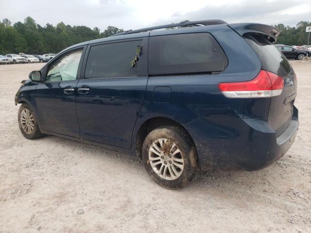 Photo 1 VIN: 5TDYK3DC3CS274748 - TOYOTA SIENNA XLE 