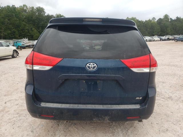 Photo 5 VIN: 5TDYK3DC3CS274748 - TOYOTA SIENNA XLE 