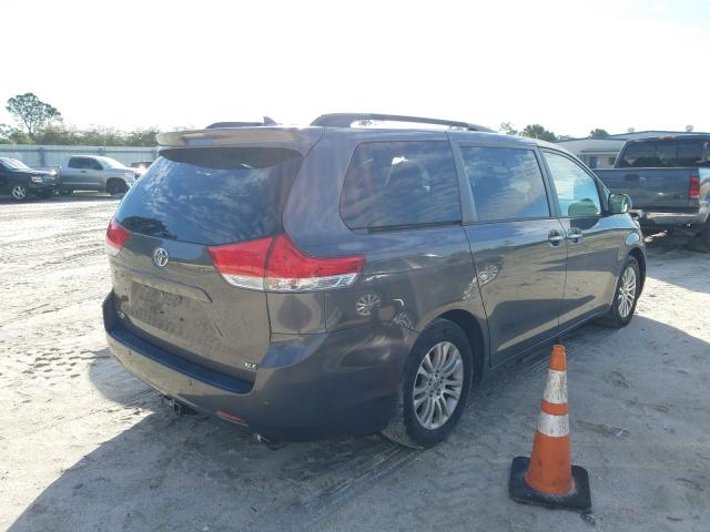 Photo 3 VIN: 5TDYK3DC3CS278167 - TOYOTA SIENNA XLE 