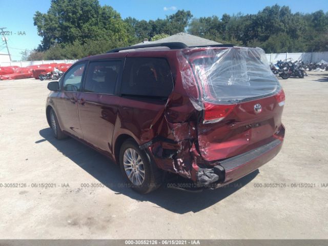 Photo 2 VIN: 5TDYK3DC3DS298971 - TOYOTA SIENNA 