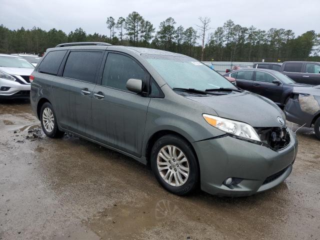 Photo 3 VIN: 5TDYK3DC3DS327479 - TOYOTA SIENNA XLE 