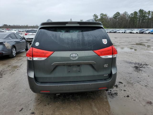 Photo 5 VIN: 5TDYK3DC3DS327479 - TOYOTA SIENNA XLE 