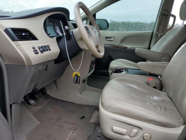 Photo 6 VIN: 5TDYK3DC3DS327479 - TOYOTA SIENNA XLE 