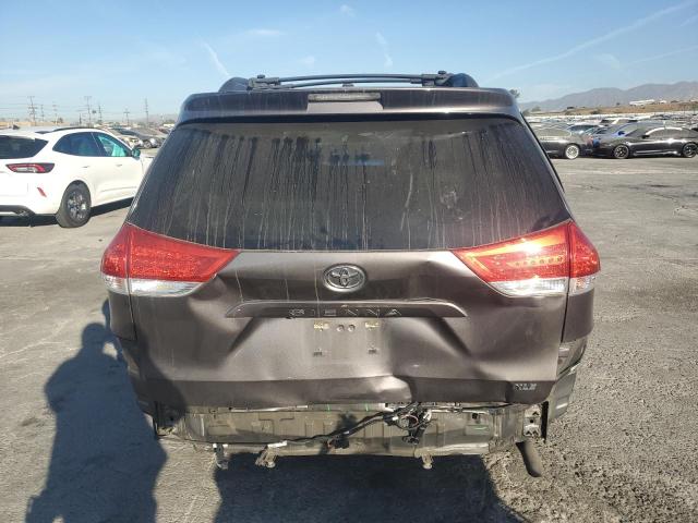 Photo 5 VIN: 5TDYK3DC3DS331032 - TOYOTA SIENNA XLE 