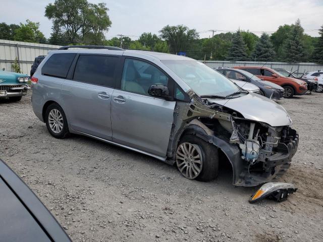 Photo 3 VIN: 5TDYK3DC3DS362149 - TOYOTA SIENNA XLE 