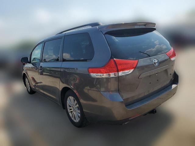 Photo 1 VIN: 5TDYK3DC3DS367481 - TOYOTA SIENNA XLE 