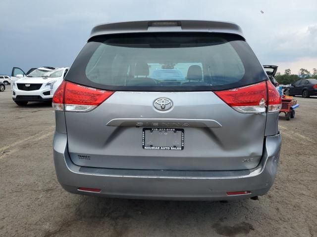 Photo 5 VIN: 5TDYK3DC3ES411965 - TOYOTA SIENNA XLE 