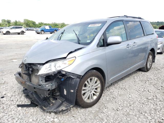 Photo 1 VIN: 5TDYK3DC3ES418981 - TOYOTA SIENNA XLE 