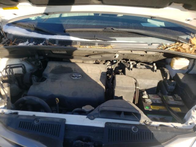 Photo 6 VIN: 5TDYK3DC3ES456470 - TOYOTA SIENNA XLE 