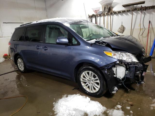 Photo 3 VIN: 5TDYK3DC3ES473107 - TOYOTA SIENNA XLE 