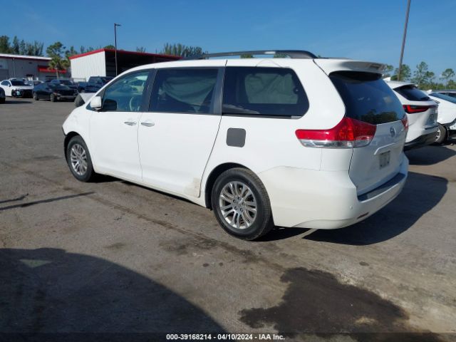 Photo 2 VIN: 5TDYK3DC3ES480865 - TOYOTA SIENNA 