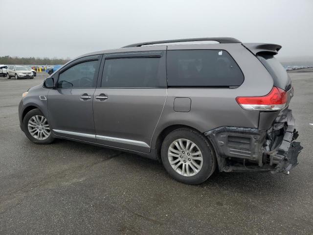 Photo 1 VIN: 5TDYK3DC3ES502380 - TOYOTA SIENNA XLE 