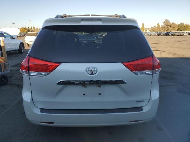 Photo 5 VIN: 5TDYK3DC3ES508616 - TOYOTA SIENNA XLE 