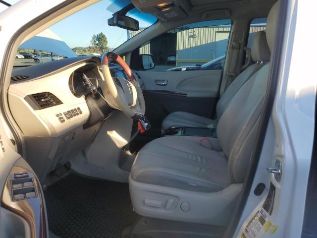 Photo 6 VIN: 5TDYK3DC3ES508616 - TOYOTA SIENNA XLE 