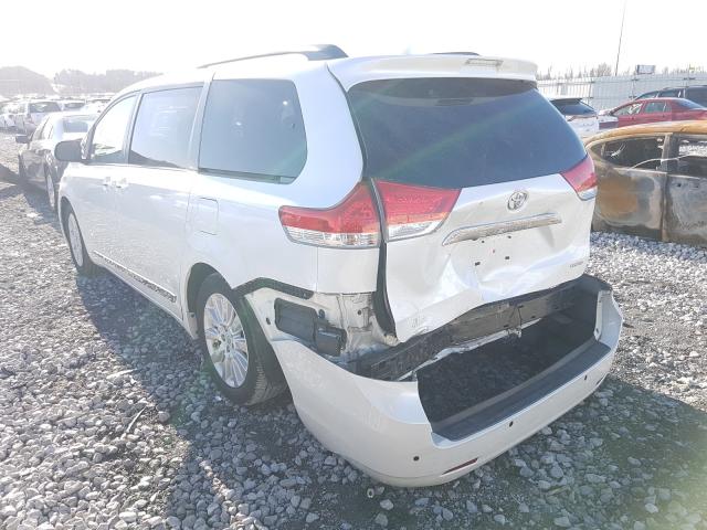 Photo 2 VIN: 5TDYK3DC3ES508633 - TOYOTA SIENNA XLE 