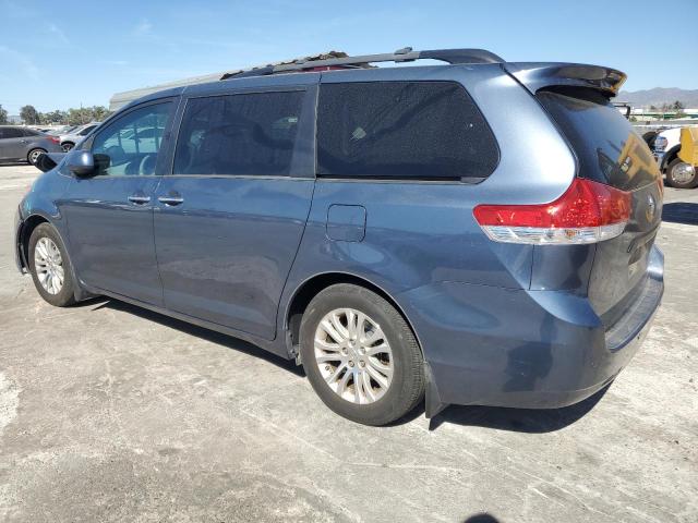 Photo 1 VIN: 5TDYK3DC3ES513962 - TOYOTA SIENNA XLE 