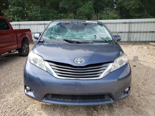 Photo 4 VIN: 5TDYK3DC3ES515100 - TOYOTA SIENNA XLE 